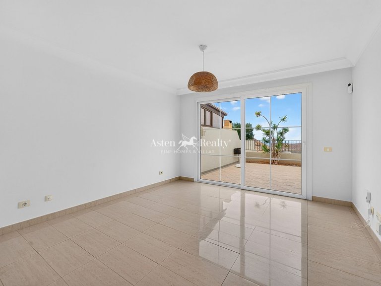 Town House for Sale in Chayofa, Tenerife 8