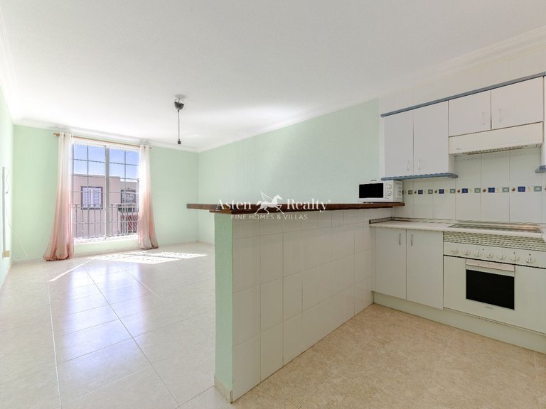 Apartment for Sale in Las Galletas, Tenerife 8