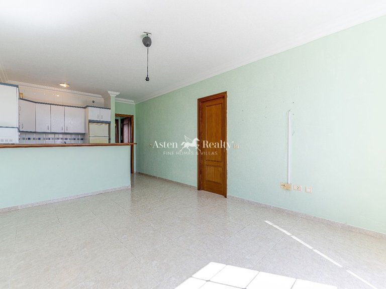Apartment for Sale in Las Galletas, Tenerife 10