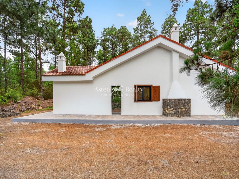 Villa for Sale in Icod, Tenerife 5