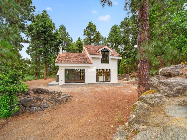 Villa for Sale in Icod, Tenerife 9
