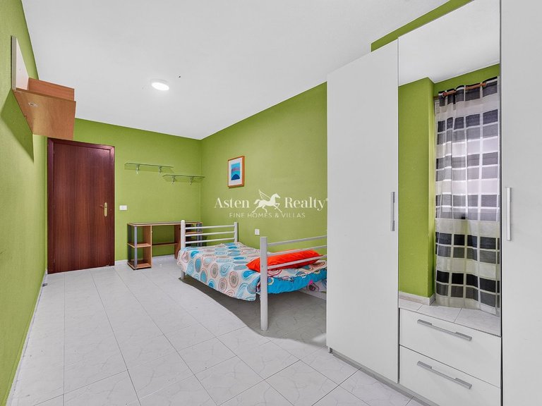 Apartment for Sale in El Medano, Tenerife 11