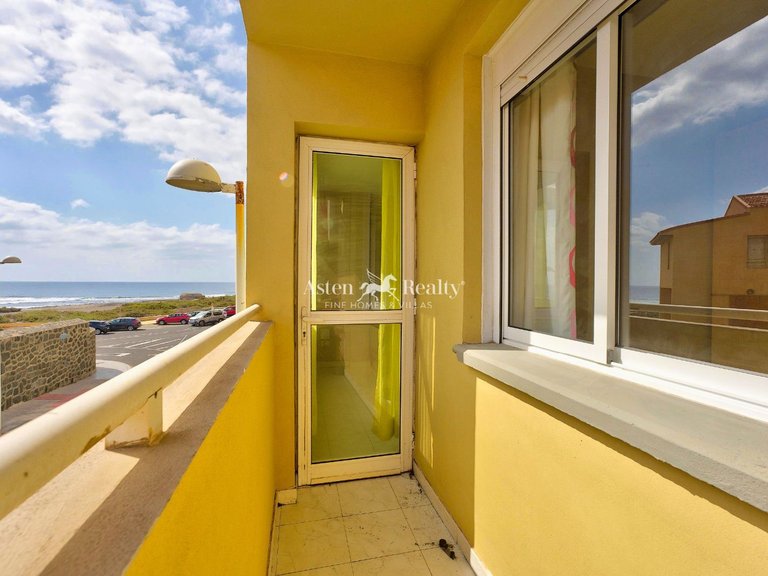 Apartment for Sale in El Medano, Tenerife 1
