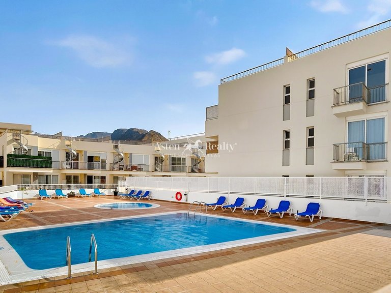 Penthouse for Sale in Puerto De Santiago, Tenerife 16