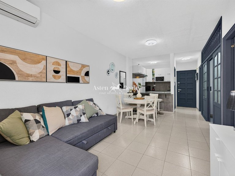 Apartment for Sale in Puerto De Santiago, Tenerife 6