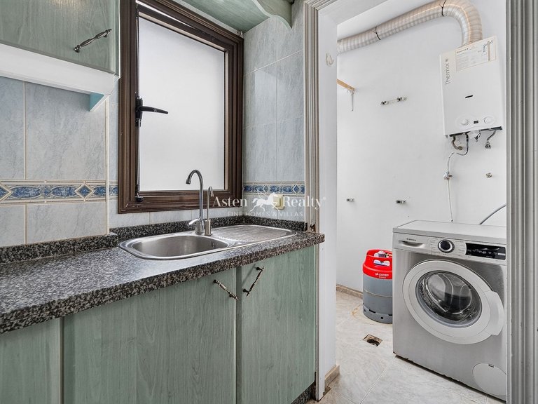 Apartment for Sale in Puerto De Santiago, Tenerife 8