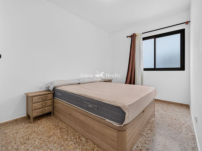 Apartment for Sale in Puerto De Santiago, Tenerife 13