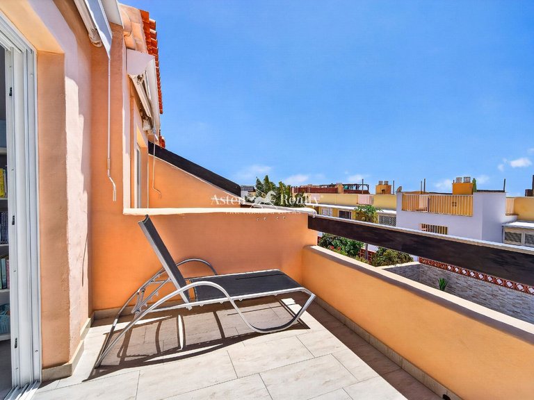 Town House for Sale in Playa Paraíso, Tenerife 23