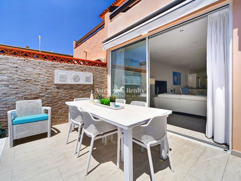Town House for Sale in Playa Paraíso, Tenerife 4