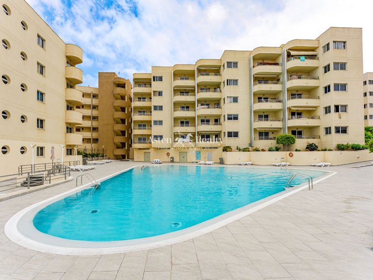 Apartment for Sale in Playa Paraíso, Tenerife 1