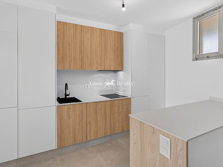 Apartment for Sale in Playa Paraíso, Tenerife 7
