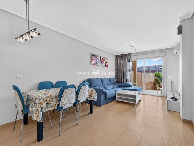 Apartment for Sale in El Medano, Tenerife 12