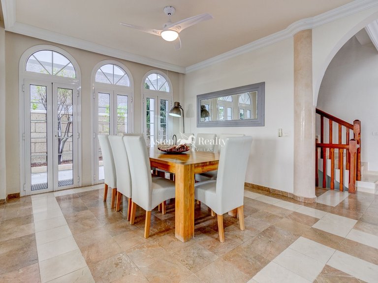 Villa for Sale in Torviscas Alto, Tenerife 21