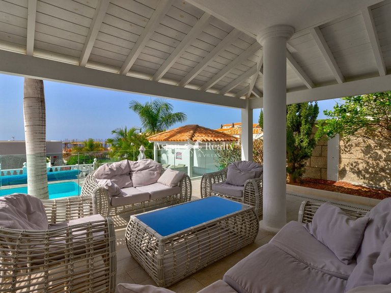 Villa for Sale in Torviscas Alto, Tenerife 42