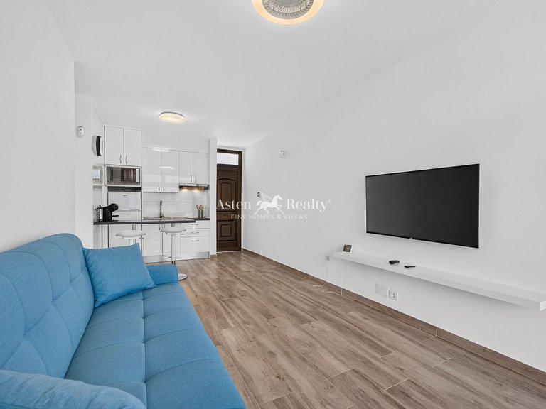 Apartment for Sale in Playa De Las Américas, Tenerife 5