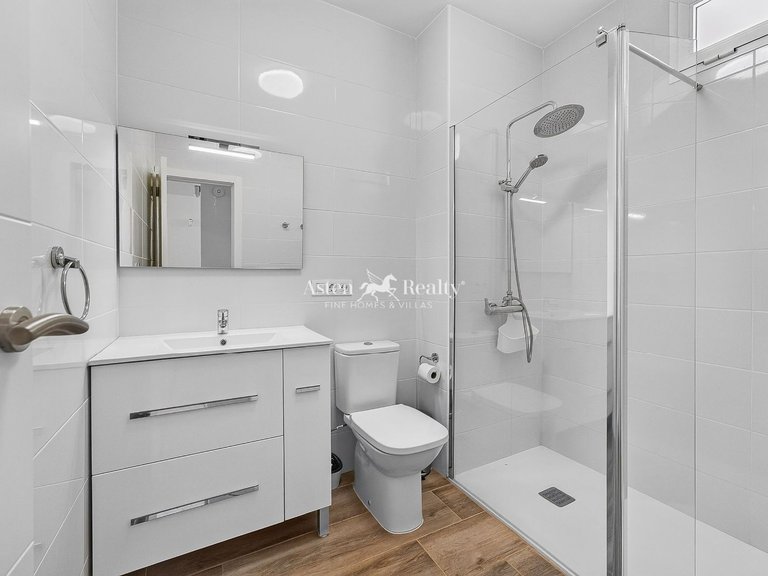 Apartment for Sale in Playa De Las Américas, Tenerife 13
