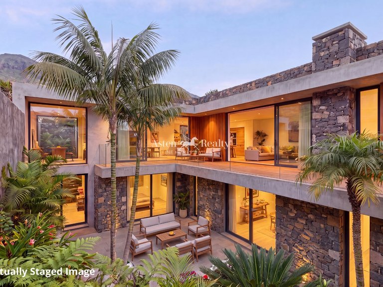 Villa for Sale in Santiago Del Teide, Tenerife 14