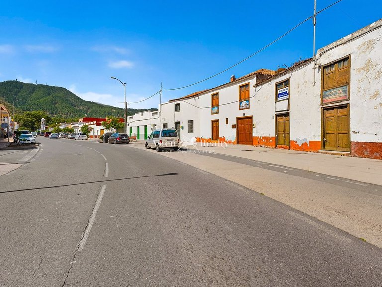 Villa for Sale in Santiago Del Teide, Tenerife 19