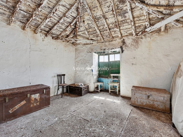 Villa for Sale in Santiago Del Teide, Tenerife 16