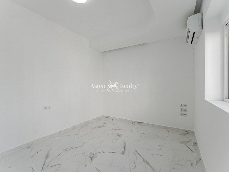 Apartment for Sale in Puerto De Santiago, Tenerife 11