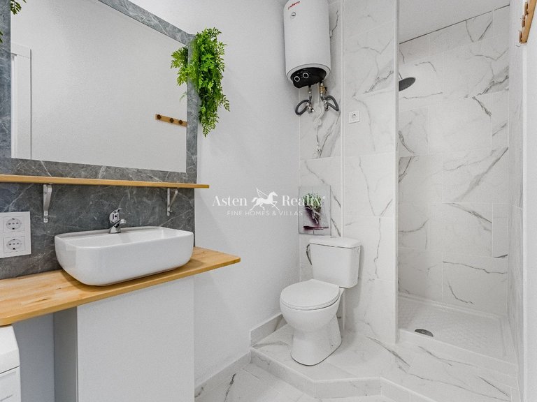 Apartment for Sale in Puerto De Santiago, Tenerife 19