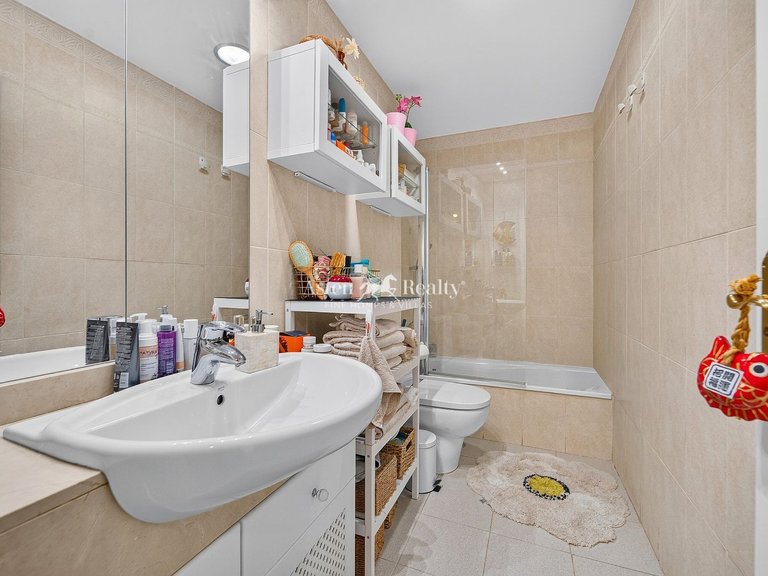 Apartment for Sale in Playa Del Duque, Tenerife 12
