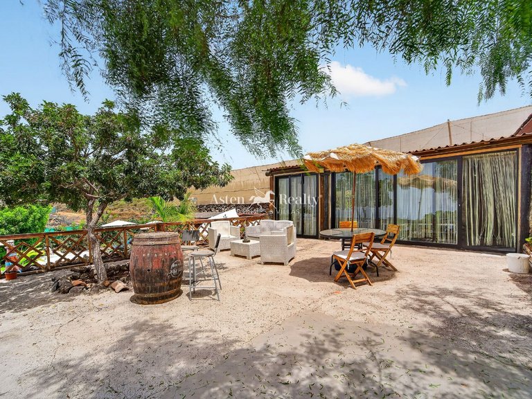 Villa for Sale in Guia De Isora, Tenerife 14