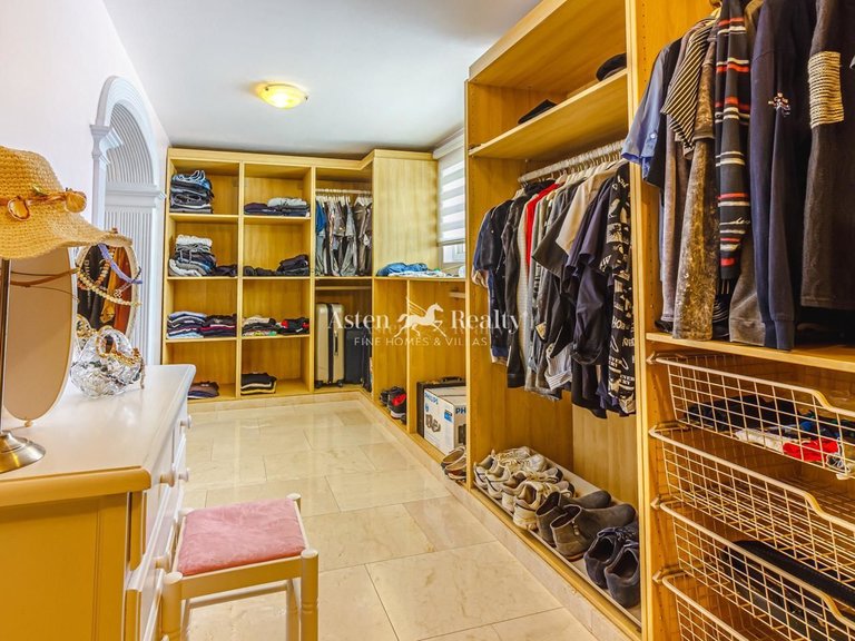 Villa for Sale in Valle De San Lorenzo, Tenerife 22