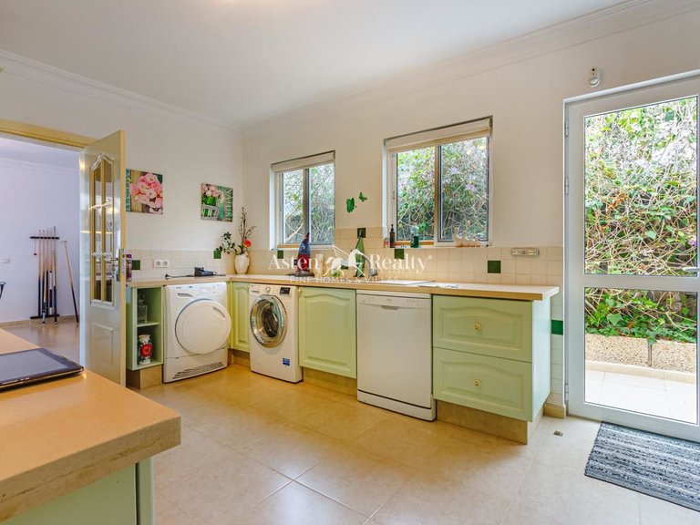 Villa for Sale in Valle De San Lorenzo, Tenerife 28