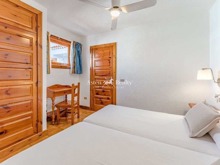 Town House for Sale in Playa De Las Américas, Tenerife 17