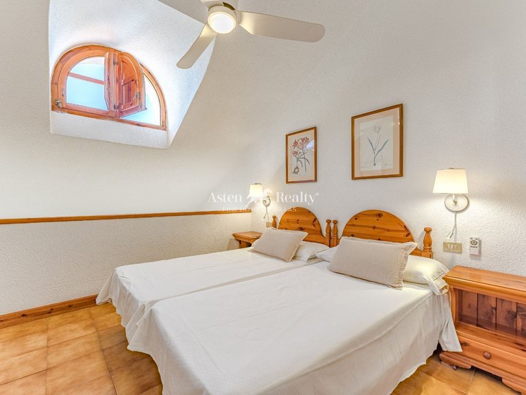 Town House for Sale in Playa De Las Américas, Tenerife 19