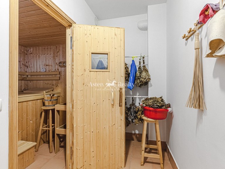 Town House for Sale in Playa Del Duque, Tenerife 20