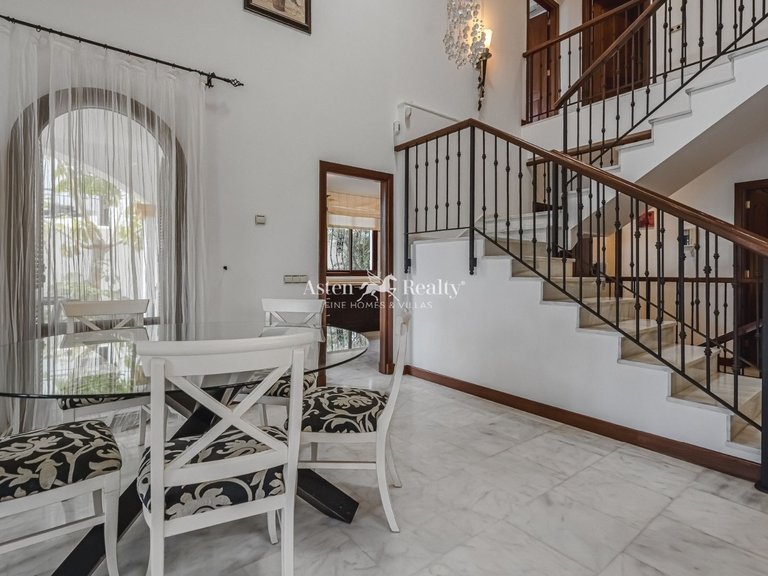 Villa for Sale in Torviscas Alto, Tenerife 7