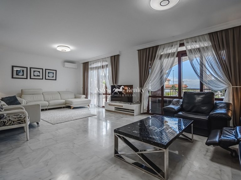 Villa for Sale in Torviscas Alto, Tenerife 15