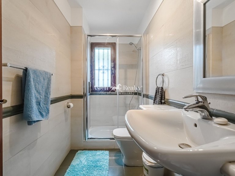 Villa for Sale in Torviscas Alto, Tenerife 29