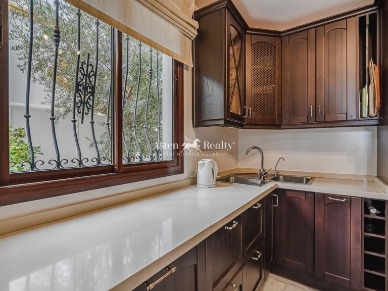 Villa for Sale in Torviscas Alto, Tenerife 30