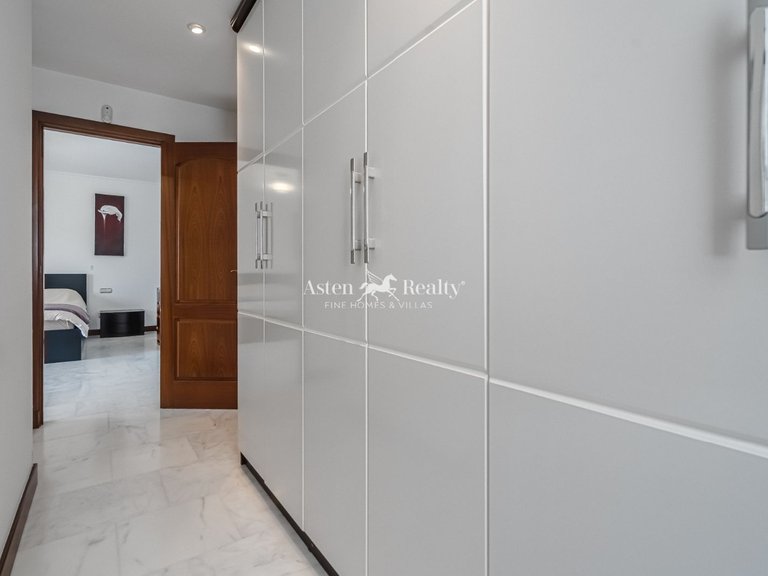 Villa for Sale in Torviscas Alto, Tenerife 32