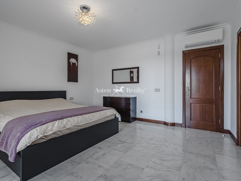 Villa for Sale in Torviscas Alto, Tenerife 37