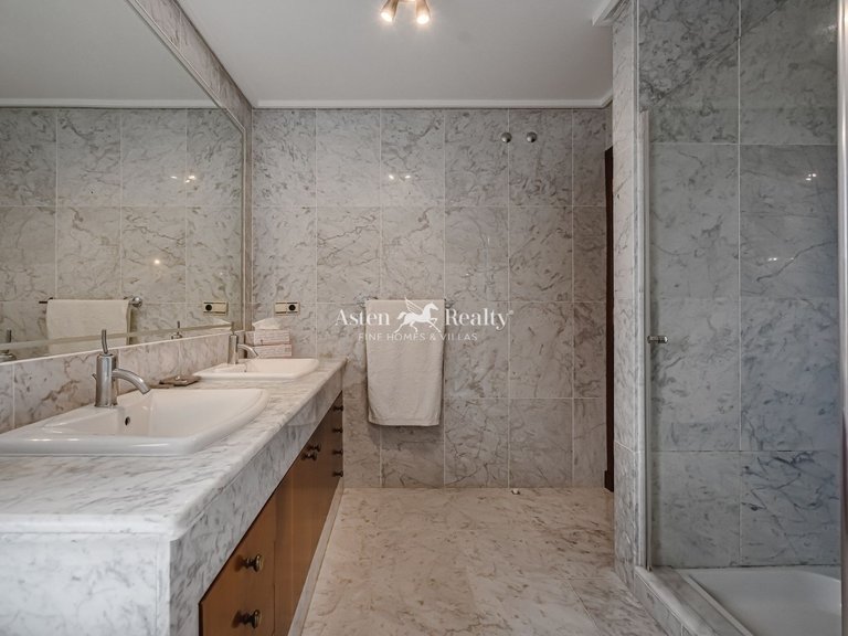 Villa for Sale in Torviscas Alto, Tenerife 43