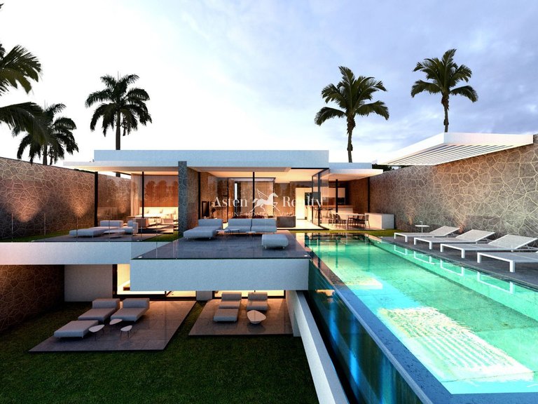 Villa for Sale in San Eugenio Alto, Tenerife 2