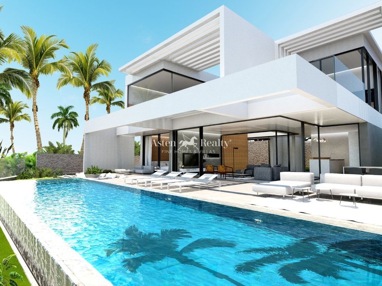 Villa for Sale in San Eugenio Alto, Tenerife 1