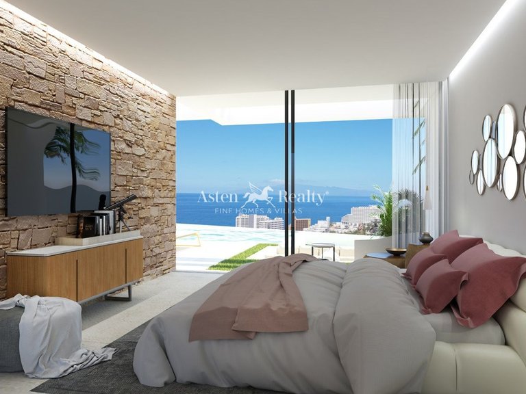 Villa for Sale in San Eugenio Alto, Tenerife 15