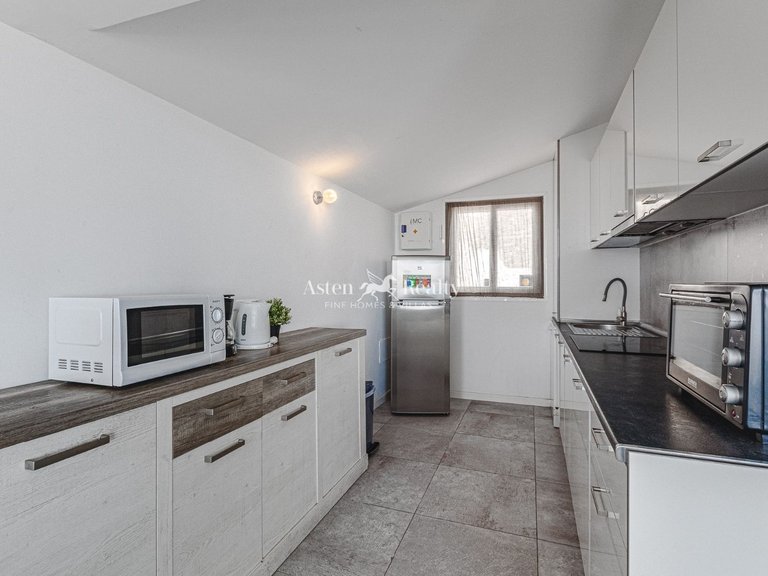 Villa for Sale in San Eugenio Alto, Tenerife 7