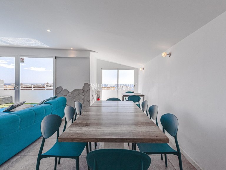Villa for Sale in San Eugenio Alto, Tenerife 9