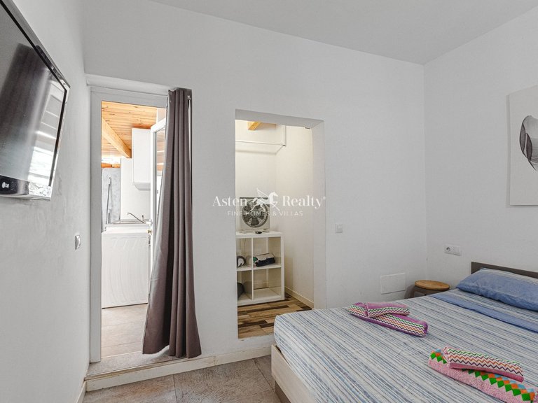 Villa for Sale in San Eugenio Alto, Tenerife 23