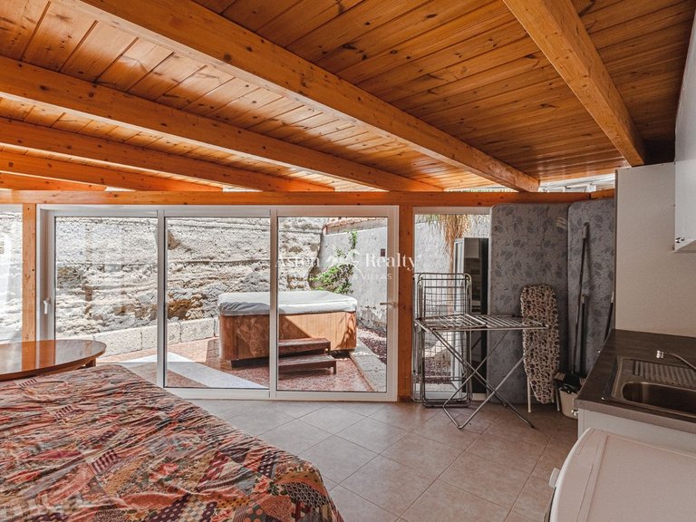 Villa for Sale in San Eugenio Alto, Tenerife 25