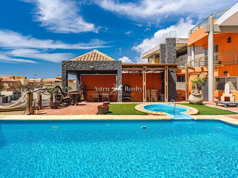 Villa for Sale in Torviscas Alto, Tenerife 9