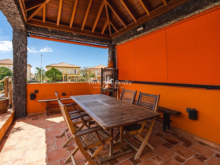 Villa for Sale in Torviscas Alto, Tenerife 12