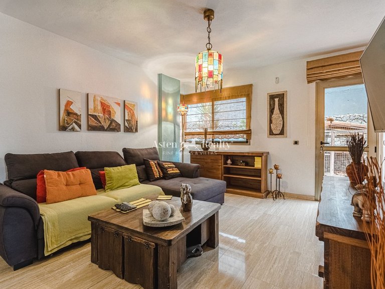 Villa for Sale in Torviscas Alto, Tenerife 23