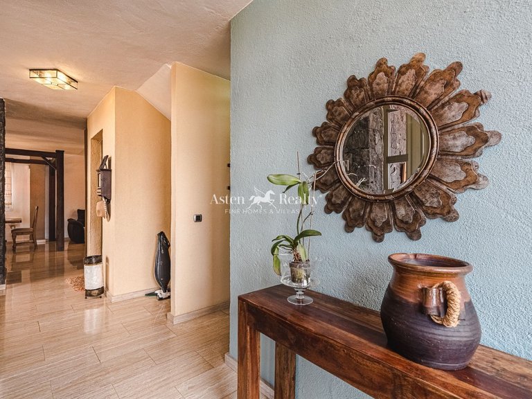 Villa for Sale in Torviscas Alto, Tenerife 34